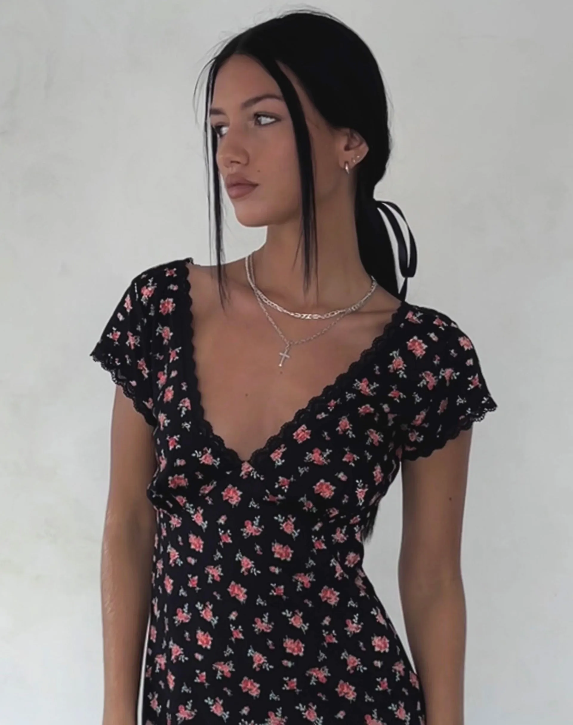 Bahata Midi Dress in Flowing Rose Black