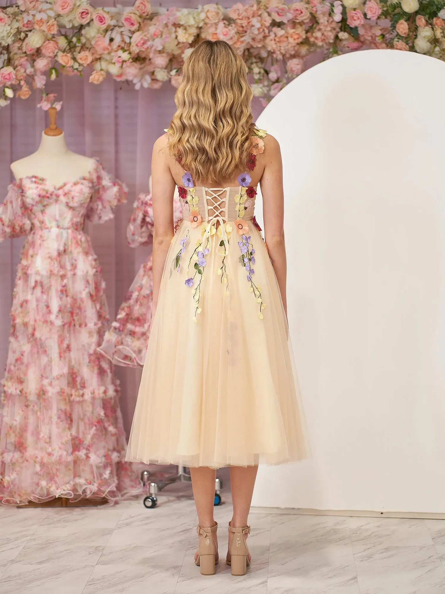 Champagne 3D Flower Tulle Tea Length Prom Dresses