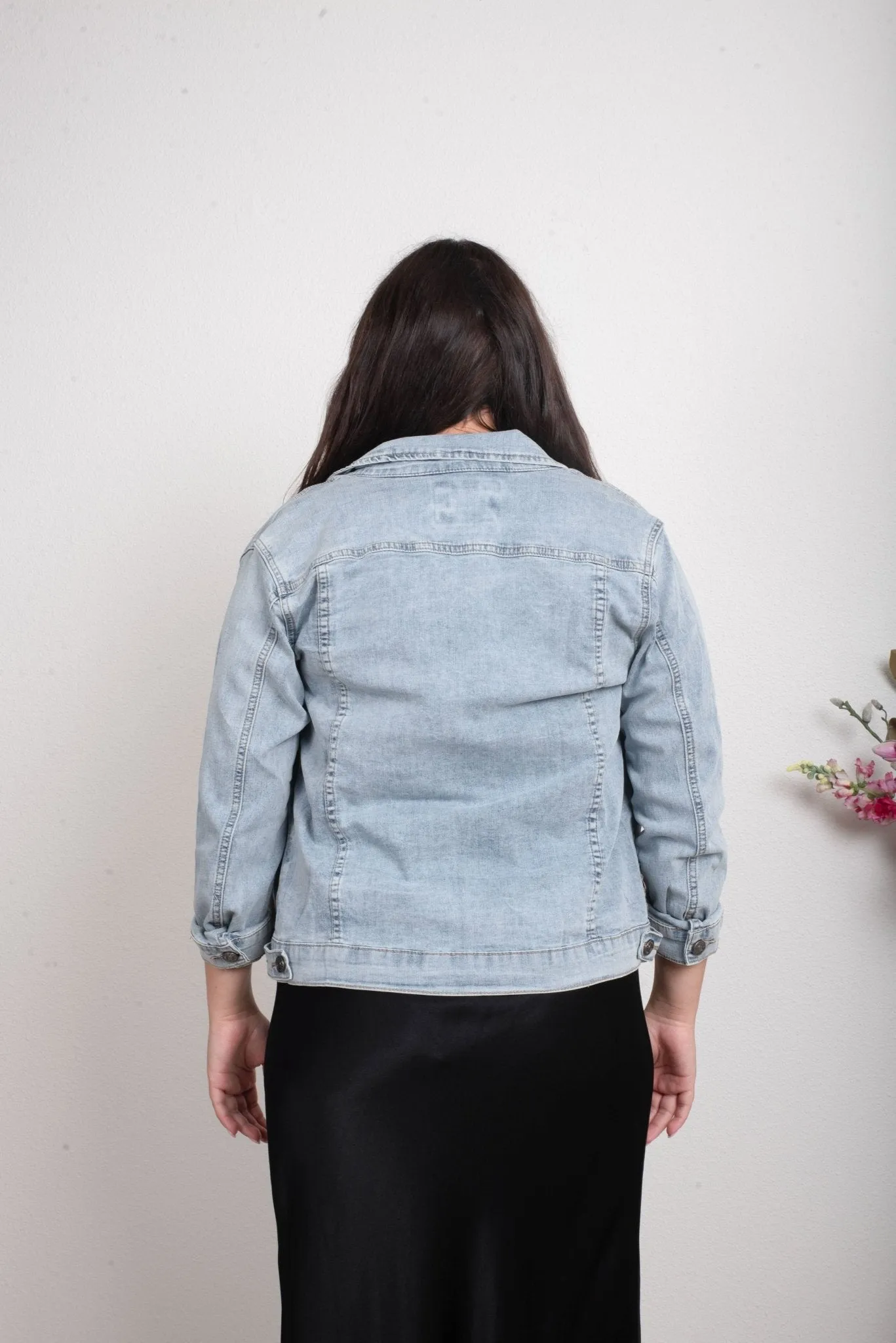 COLLARED DENIM JACKET DENIM