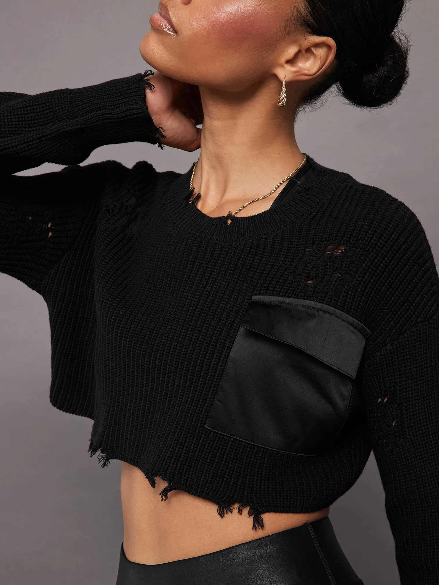 Cropped Devin Sweater - BLACK