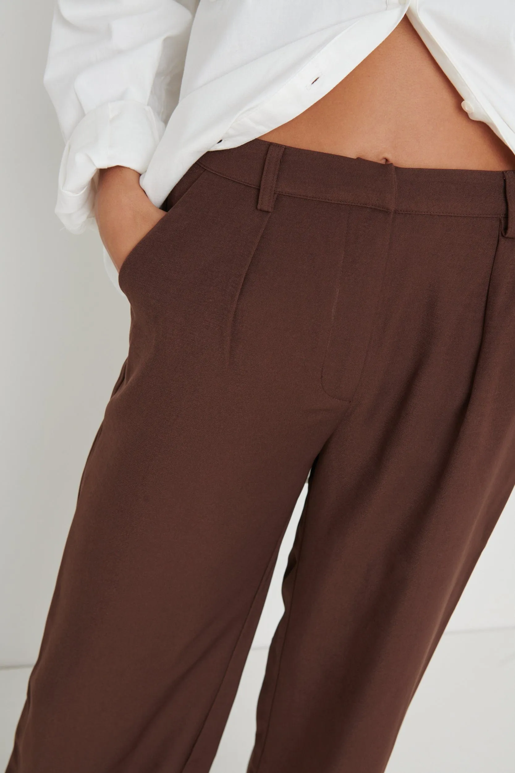 Esther Relaxed Trousers - Brown