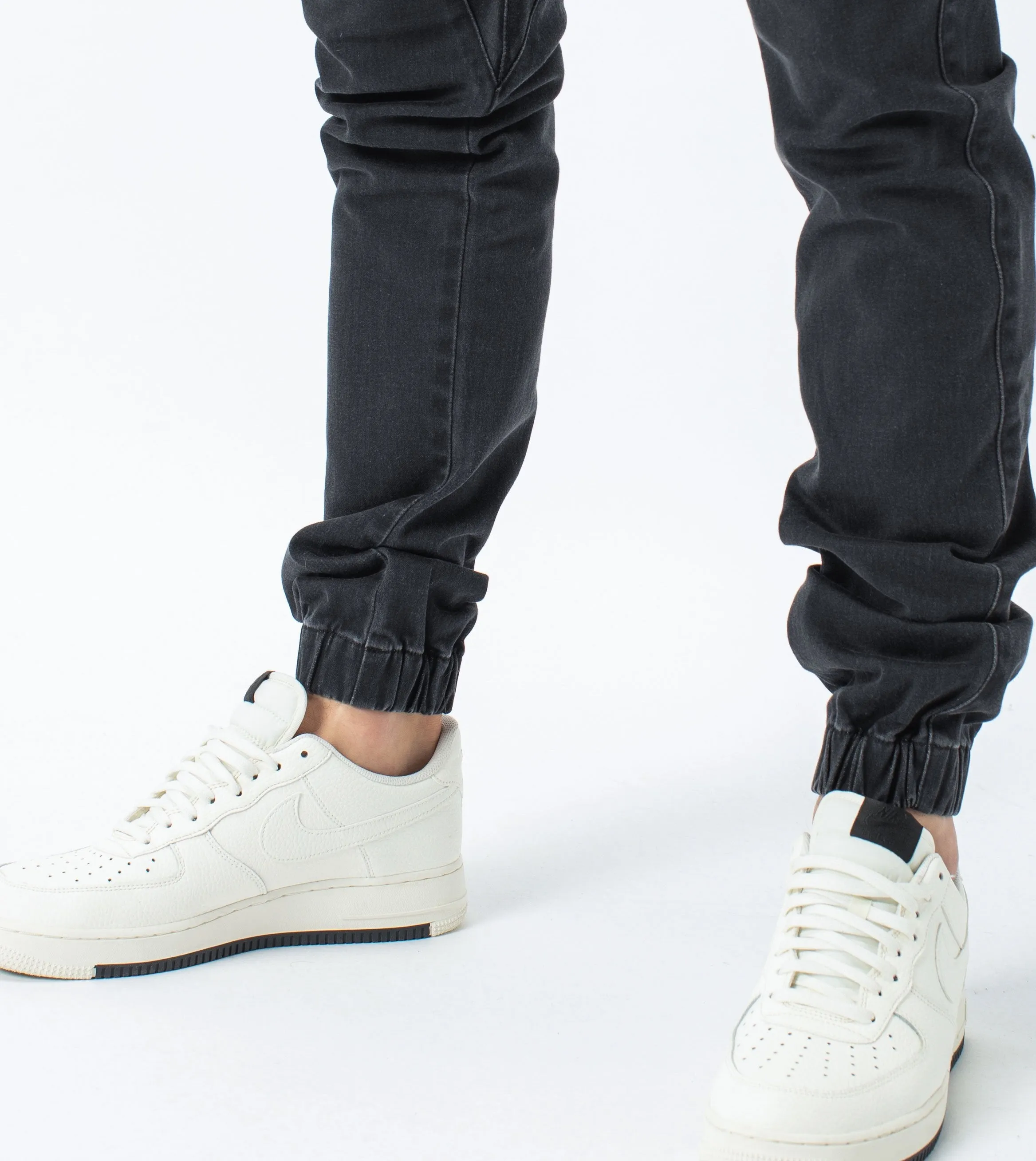 Sureshot Denim Jogger Milled Black - Sale